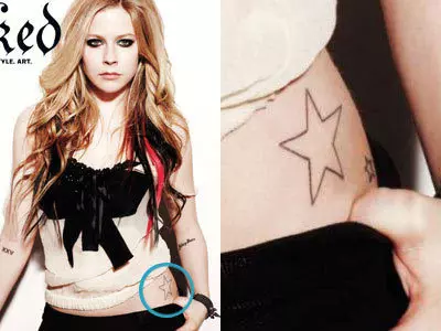 hip star tattoo