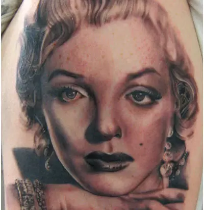 marilyn monroe portrait tattoo