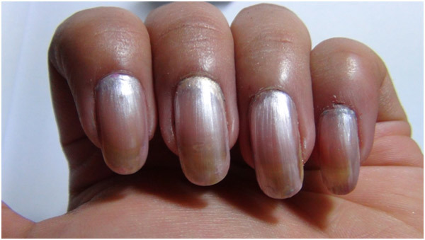 Apply Base Coat Onto The Nails Silver Nail Art - Apply Base Coat Onto The Nails