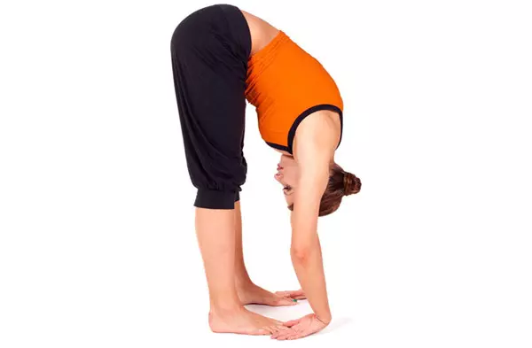 padahastasana