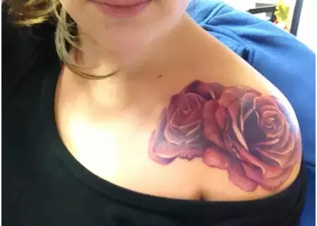 shoulder rose tattoo