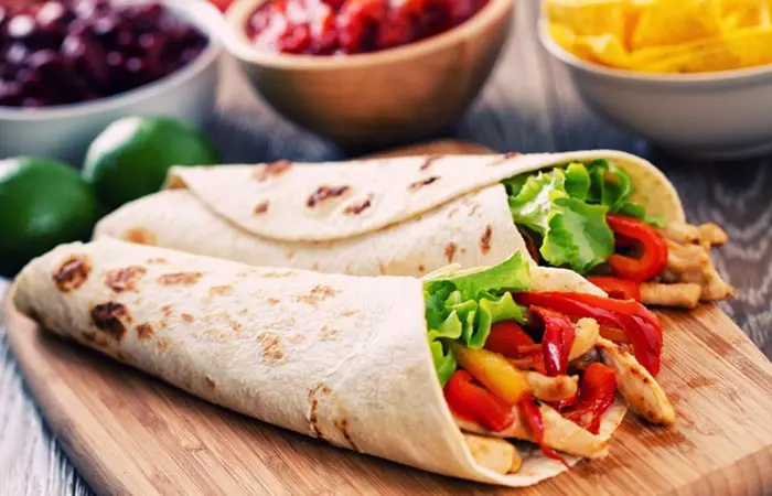 Leptin Diet Recipe - Capsicum And Cottage Cheese Wrap