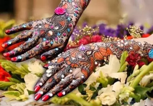 stone embellished mehendi