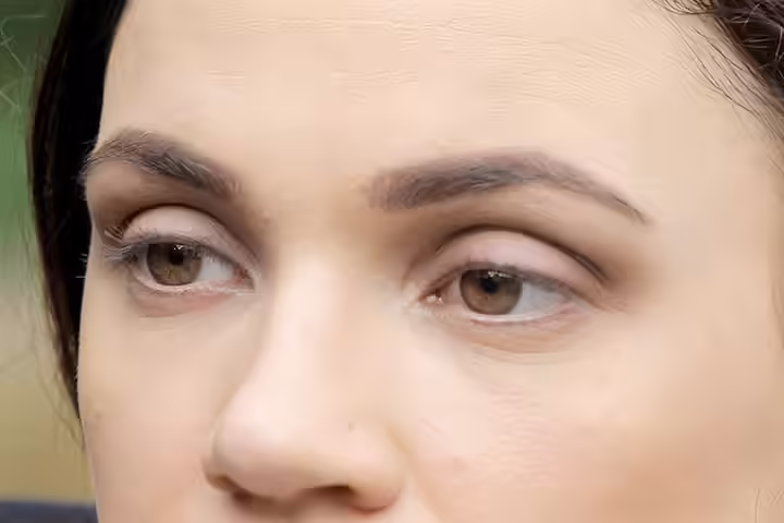 How To Make Your Eyebrows Thicker - Final Look How To Make Eyebrows Thicker? - Final Look