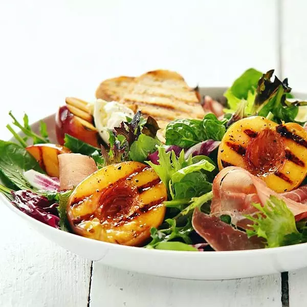 Summer Salads Recipes – Grilled Peach And Spinach