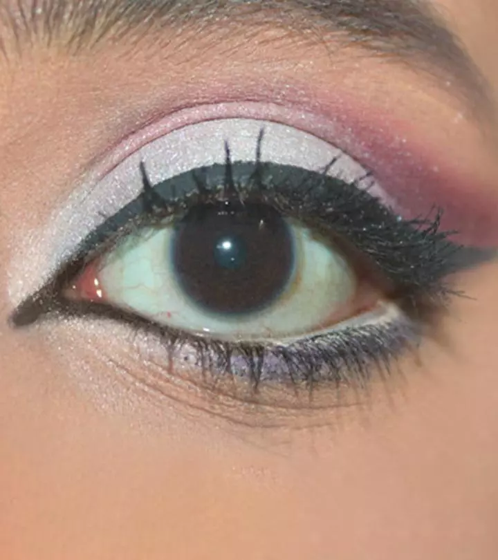 Stunning-Chinese-Eye-Makeup-–-Tutorial-Step-By-Step-With-Images