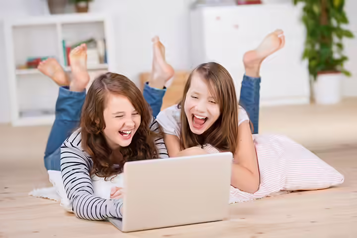 Internet Safety Tips For Kids teenager-with-laptop