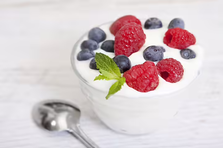 Snacks For Preschoolers - Fruit Yogurt fruit yogurt