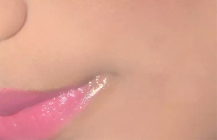 Barbie lips