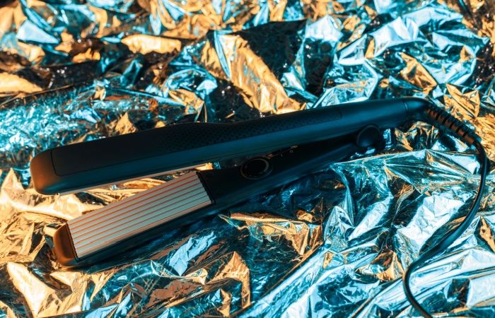 Hair Dryer With Aluminum Foil