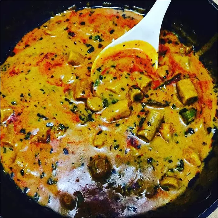 Lauki Recipes - Lauki Gatte Curry