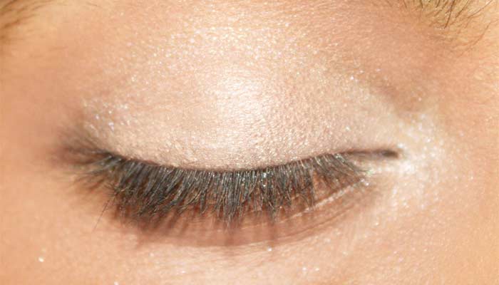 Deepika Padukone Eye Makeup - Step 2 Step 2