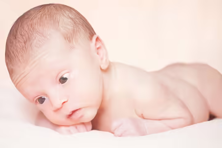 Baby Vision how to monitor infant vision development