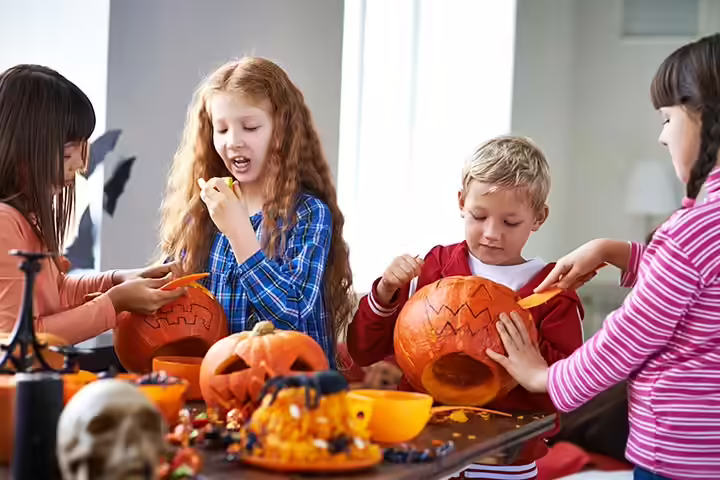 10 Amazing Autumn/Fall Crafts And Activities For Kids 10 Amazing Autumn/Fall Crafts And Activities For Kids