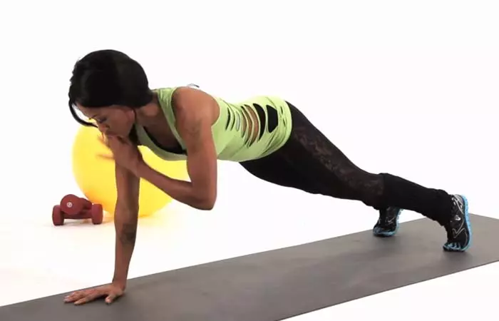 Best Plyometric Exercises - Plank Taps