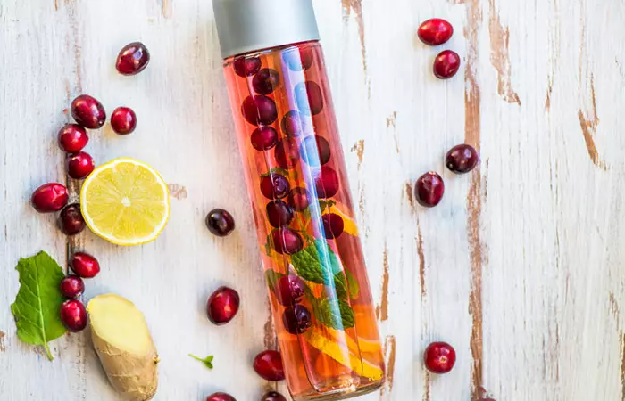 Infused Water Recipes - Cranberry Ginger Infused Water