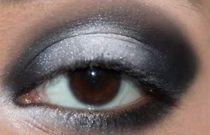 Step 5: Soften the Edges of Eye Makeup Black and White Eye Makeup Tutorial - Step 5: Soften the Edges of Eye Makeup