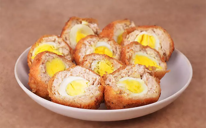 Scotch Egg Recipes - Tandoori Scotch Eggs