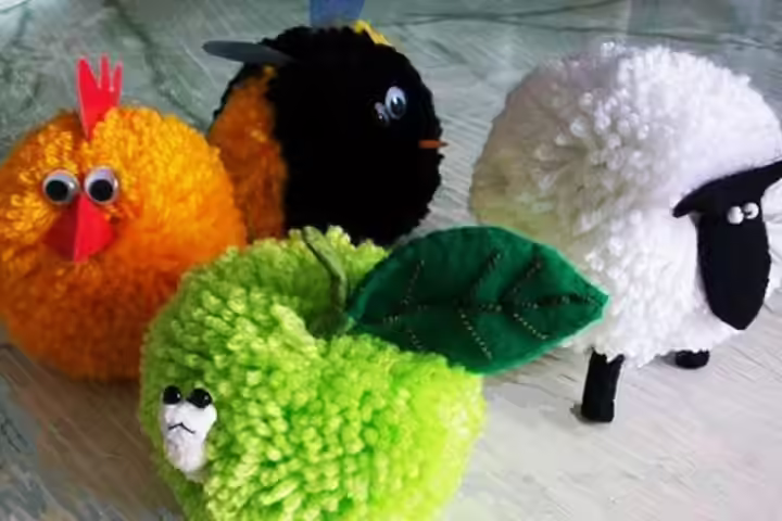 Pom Pom Crafts Pom Pom Animals pom pom animals