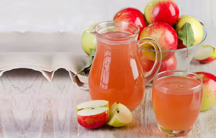 Fruit Juices During Pregnancy - Apple Juice Image: Shutterstock