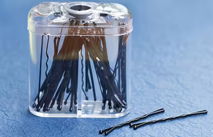 Nail Art Dotting Tool - Hair Pins Image: Shutterstock