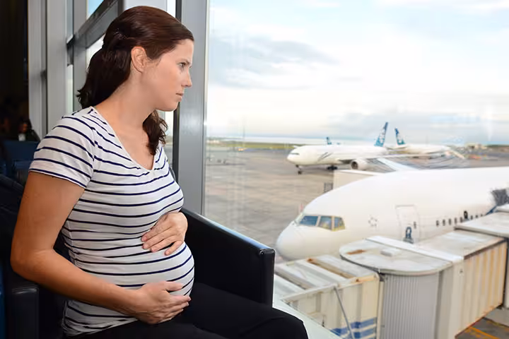 Tips For A Safe Air Travel During Pregnancy