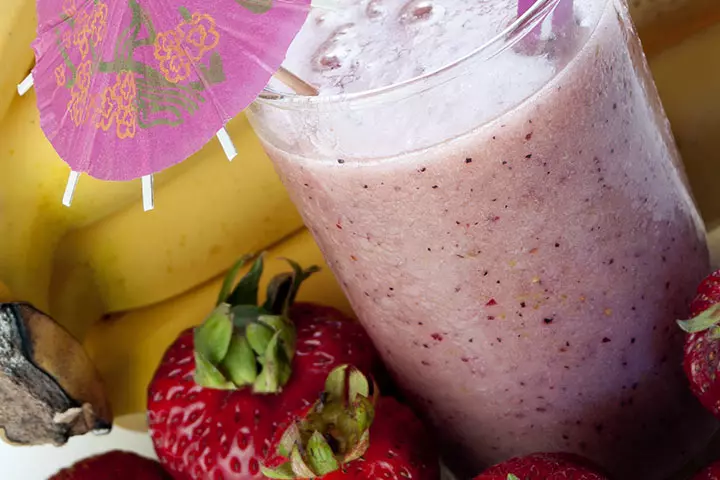 Yogurt fruit smoothie recipe for kids