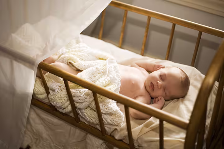 How to get a baby to sleep in the crib