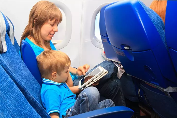 10 Useful Tips To Keep In Mind While Travelling With Your Baby_image