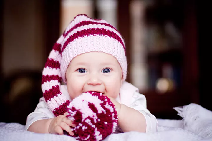 4 Simple Ways To Keep Your Baby Warm At Night_image