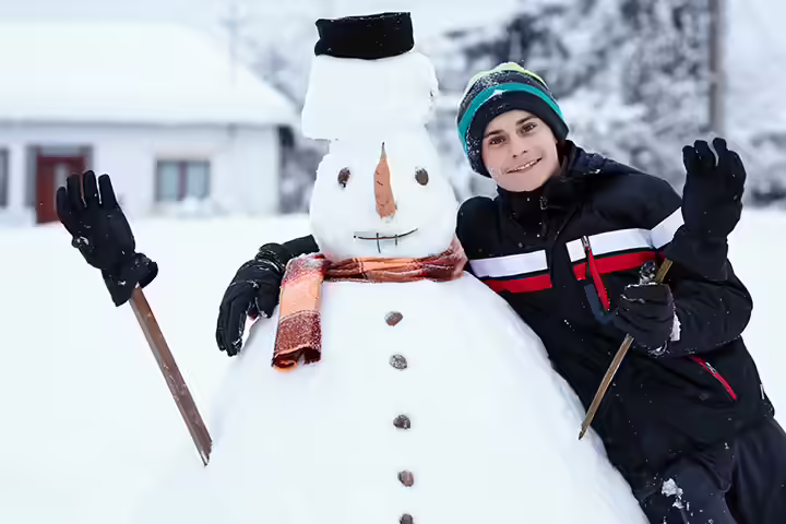 Building things winter activities for teenagers Building things winter activities for teenagers