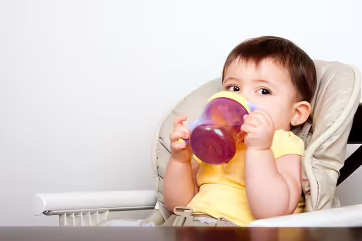 When To Introduce Sippy Cups Introduce Your Baby To A Sippy Cup