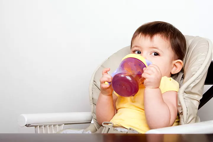 When Should You Introduce Your Baby To A Sippy Cup?_image