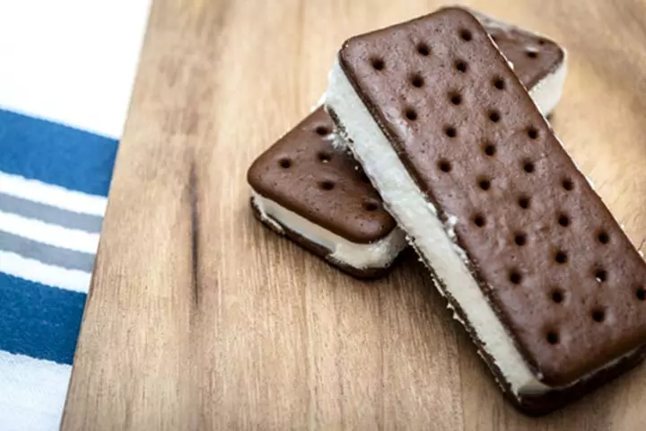  5. Cook something Make chocolate ice cream sandwich