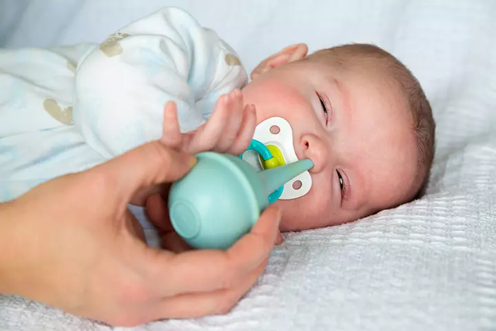 How To Use A Bulb Syringe To Clear Your Baby’s Mucus?_image