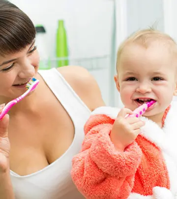 How & When To Start Brushing Your Baby’s Teeth?_image