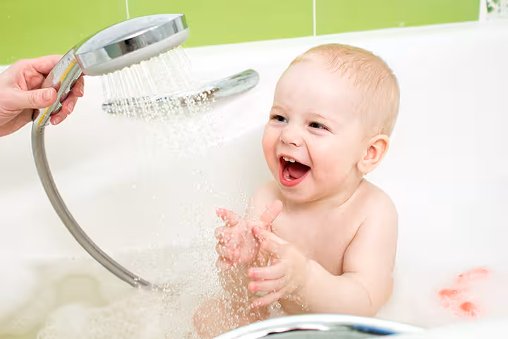 Toddler Bath Bathing-Tips-For-Toddlers