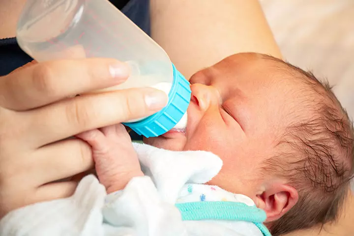 Feeding Bottle With Inclined Teat Mouth Option