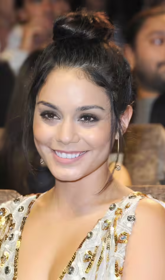 Messy Bun Updo - Messy Topknot Messy Topknot