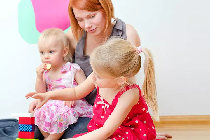 How To Choose A Good Babysitter?_image