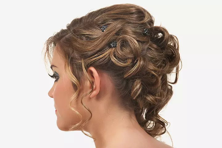 Simple Flowy Updo