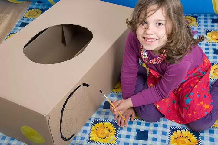 How To Make A Cardboard Box Car For Kids?_image