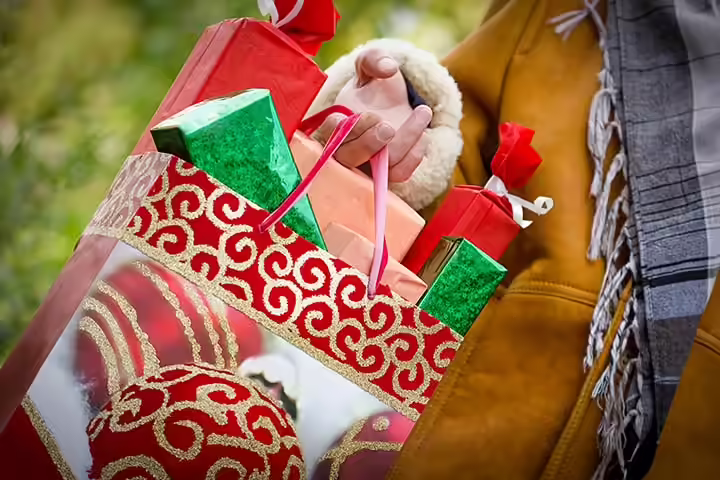 Christmas Activities For Teens -Christmas Shopping Christmas Shopping