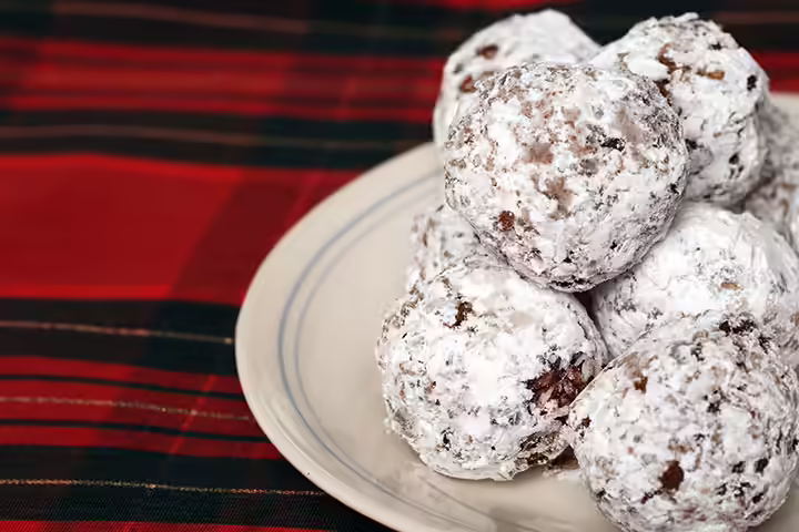 Winter Recipes For Kids-Cocoa Snowball Cocoa Snowball