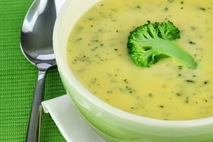 Soup Recipes For Kids - Creamy Broccoli Soup Creamy Broccoli Soup