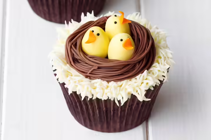 Easter Chick Cupcake Easter Chick Cupcake