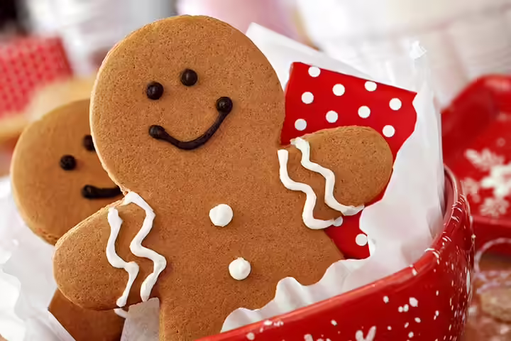 Christmas Recipes For Kids - Gingerbread Men Gingerbread Men
