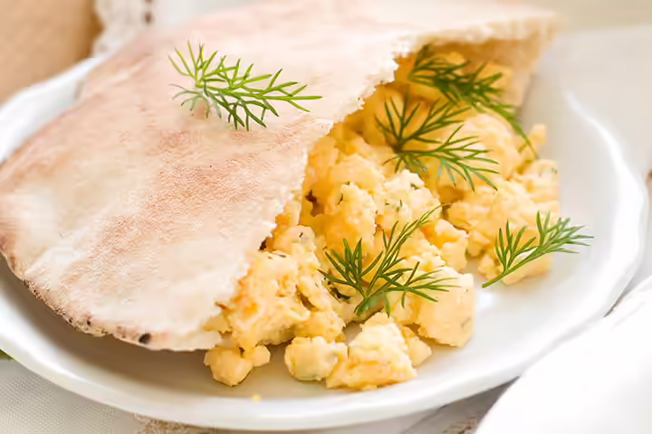 Breakfast Ideas For Kids On The Go - Greek Omelet In A Pita Greek Omelet In A Pita