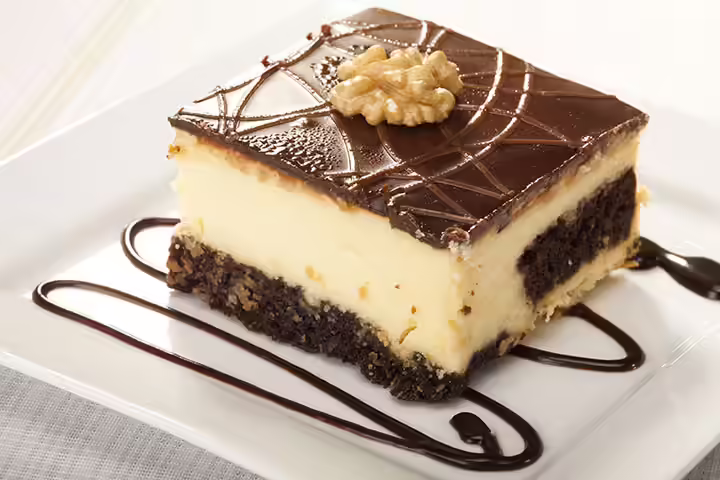 Easter Recipes For Kids - Mini Chocolate Cheesecakes Mini Chocolate Cheesecakes