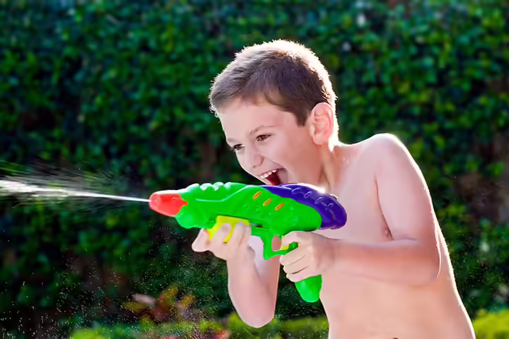 Water Activities For Kids-Water Gun Tagging Water Gun Tagging